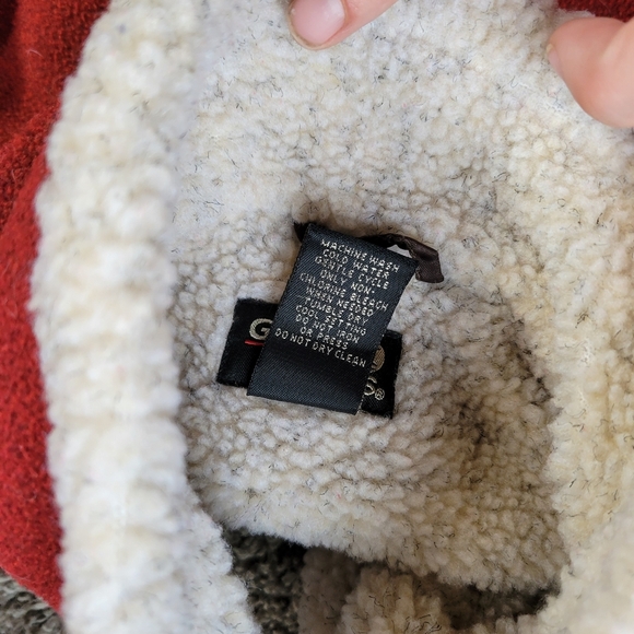 Guide Series Sherpa Line Red Woman's Coat Size Large - Picture 6 of 6